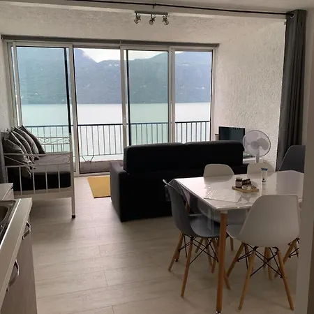 Le Lamartine, Vue Magnifique Face Au Du Bourget