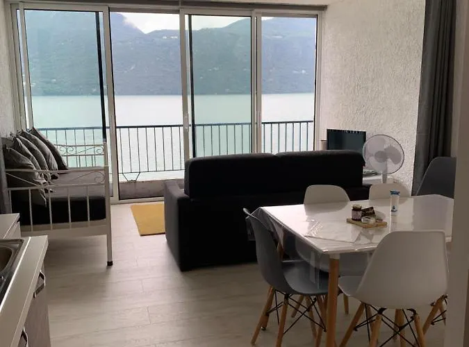 Le Lamartine, Vue Magnifique Face Au Du Bourget